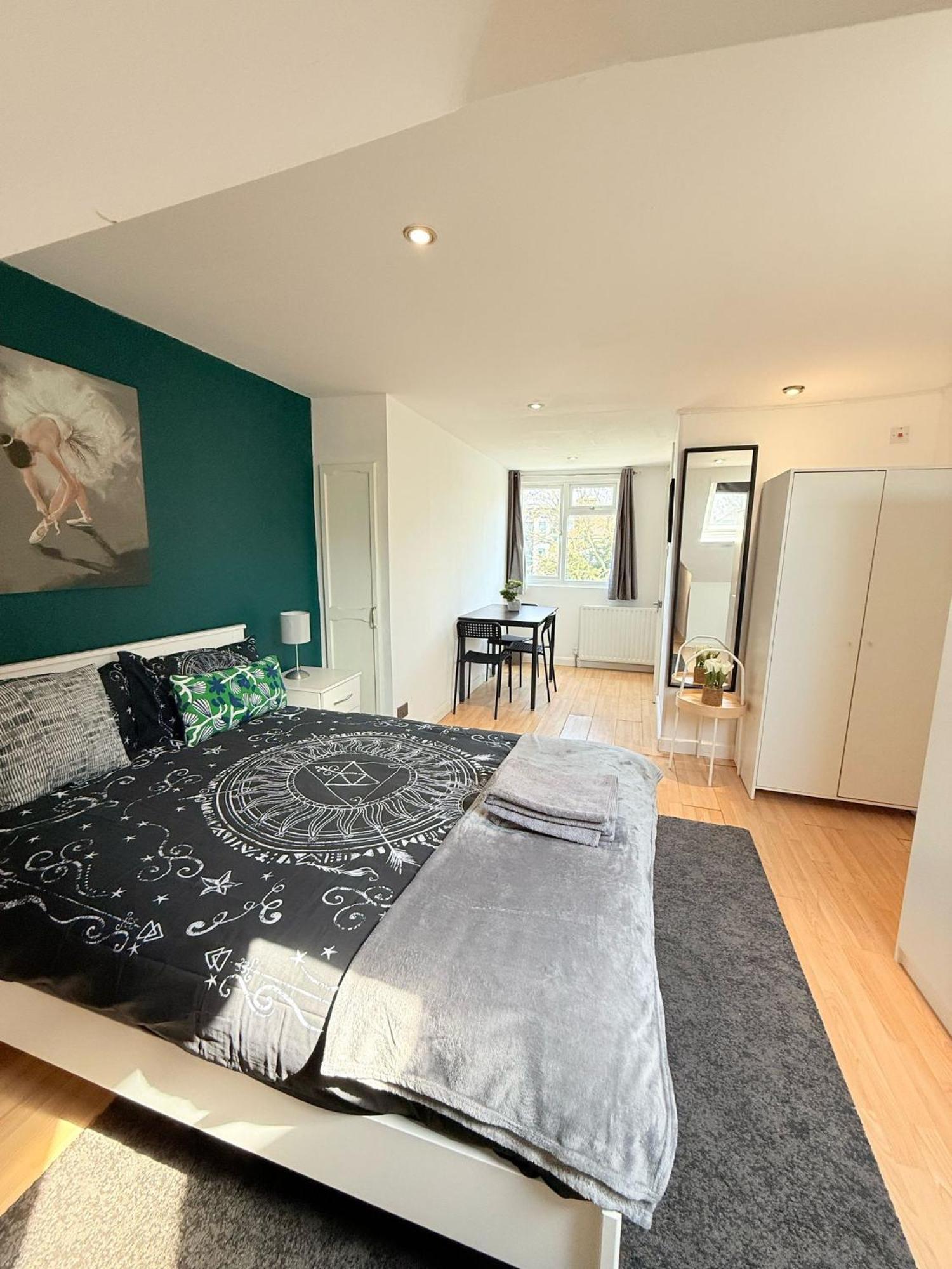 Wembley Rooms 伦敦 外观 照片
